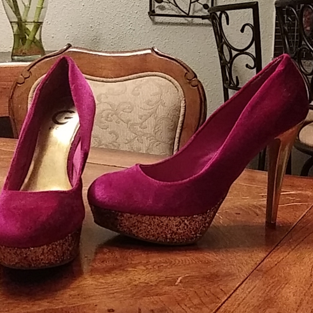 Shoe